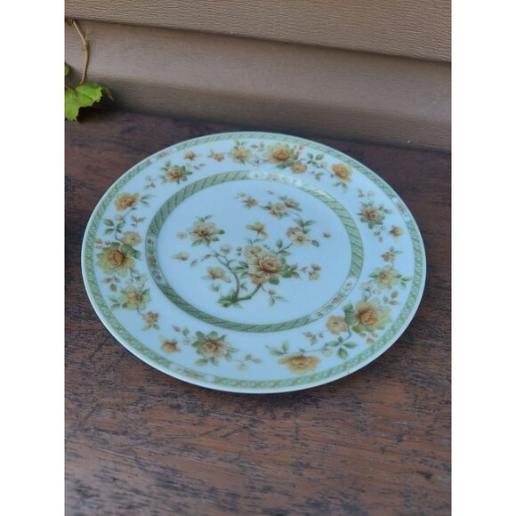 2 Noritake Ireland Amapola 8 1/4" Salad Plates - Picture 2 of 3